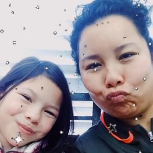 Meet your Posher, Farrah